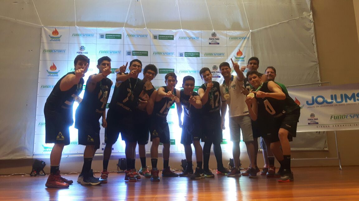 Após título heroico, basquete da Funlec mira pódio na etapa nacional 