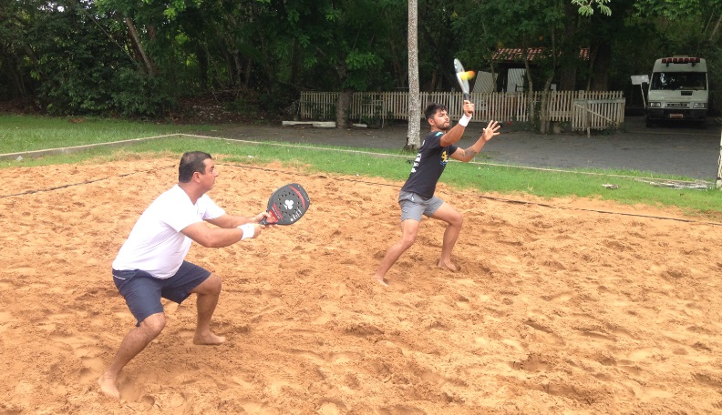 Definidos os campeões do estadual de beach tennis realizado em Bonito