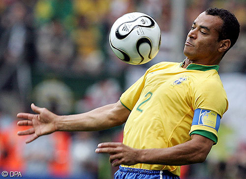 Jogo do Bem trará ex-astros do futebol mundial para a Capital