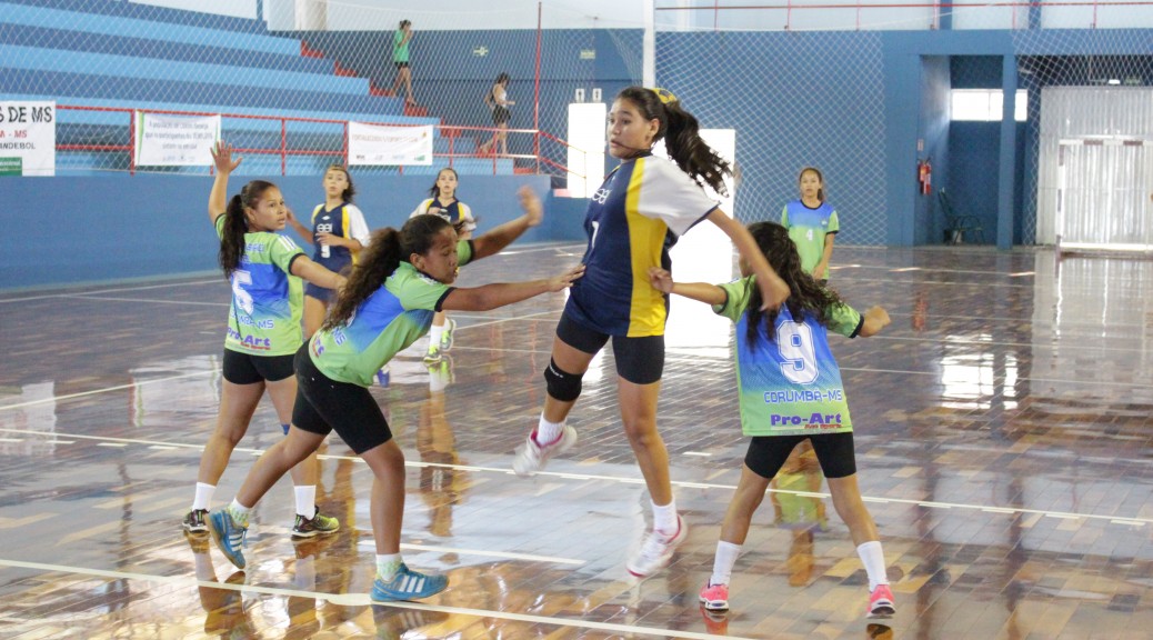 Capital recebe 39 municípios para futsal e handebol dos Jems
