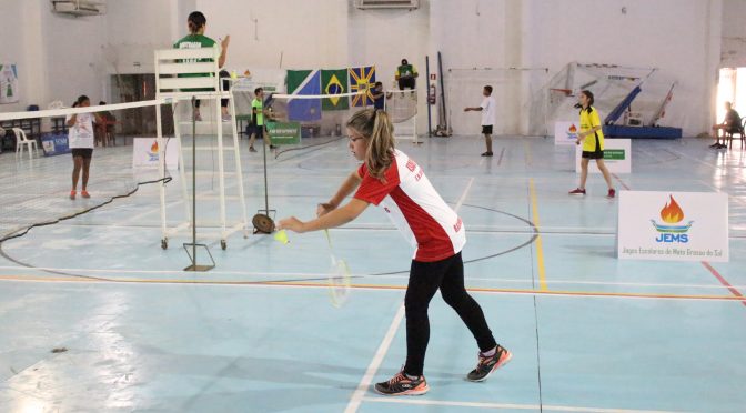 Jems Individuais: Badminton tem disputa equilibrada na Capital