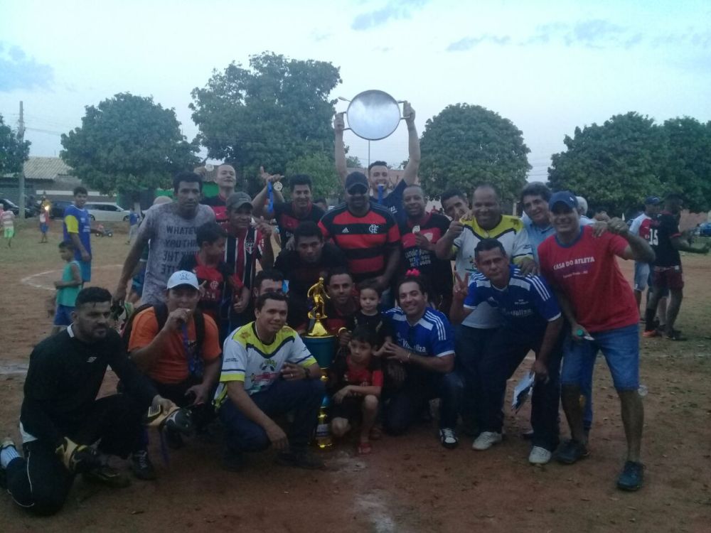 Conveniência do Dedinho fica com título no Serra Azul