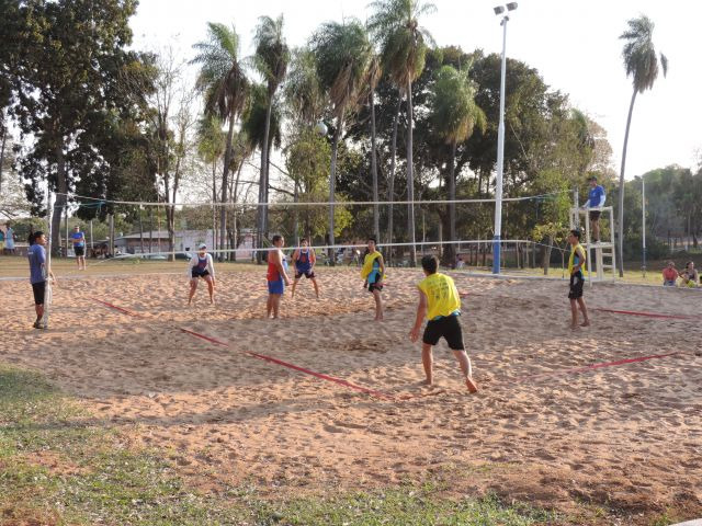 Aquidauana promove 'Campeonato de Vôlei 3x3'
