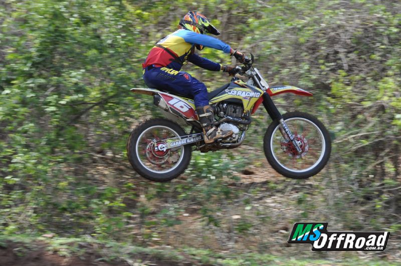 Final do Motocross Nacional será domingo em Rochedo