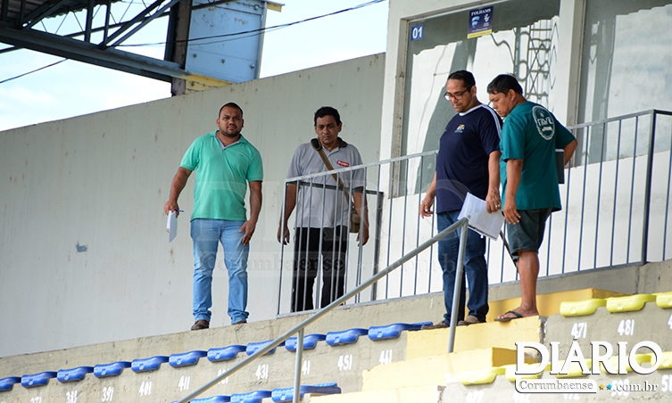 LEC faz vistoria no Arthur Marinho e quer administração conjunta