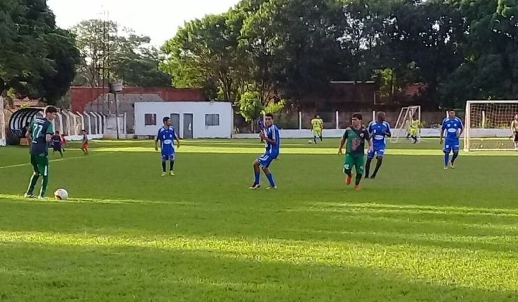 Rodada da LDFS é marcada por tropeço de líderes e muitos gols