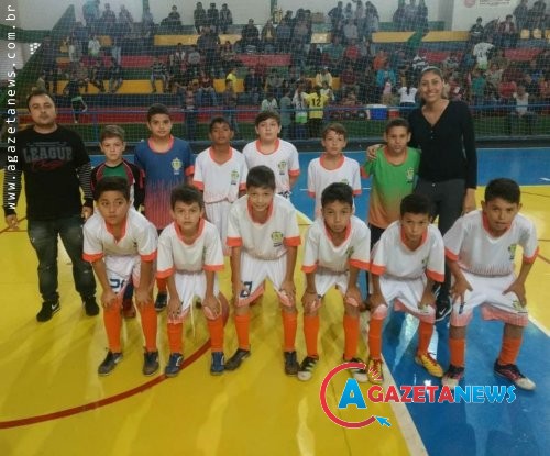 Sub-11 de Iguatemi é campeão regional de futsal