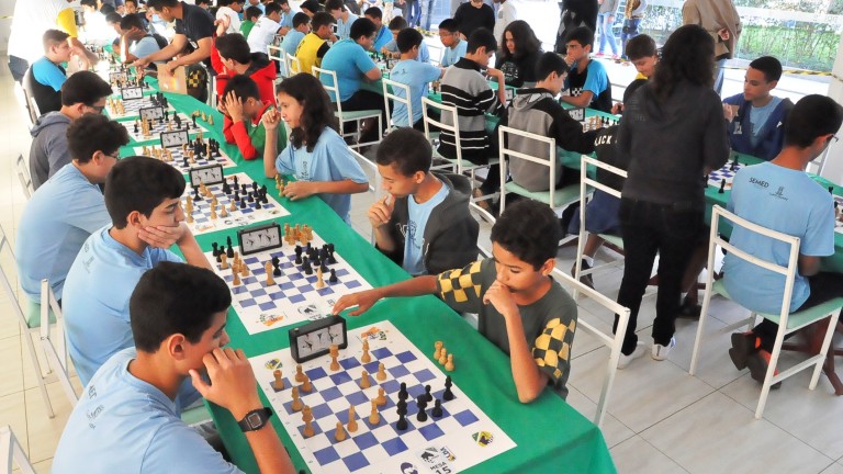 Torneio de Xadrez reúne 180 estudantes nos Jogos Escolares da Reme