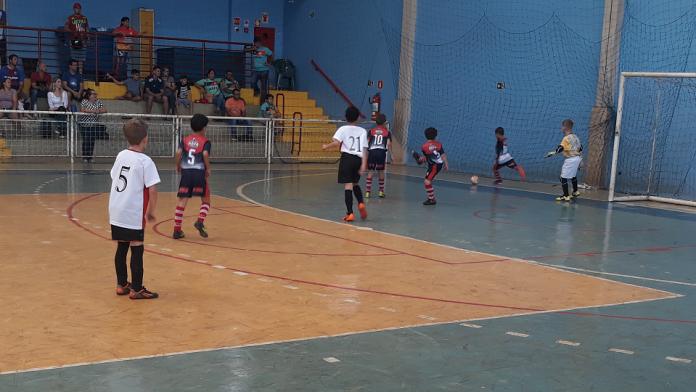Fim de semana registra 50 gols na Copinha Sesc de Futsal em Dourados