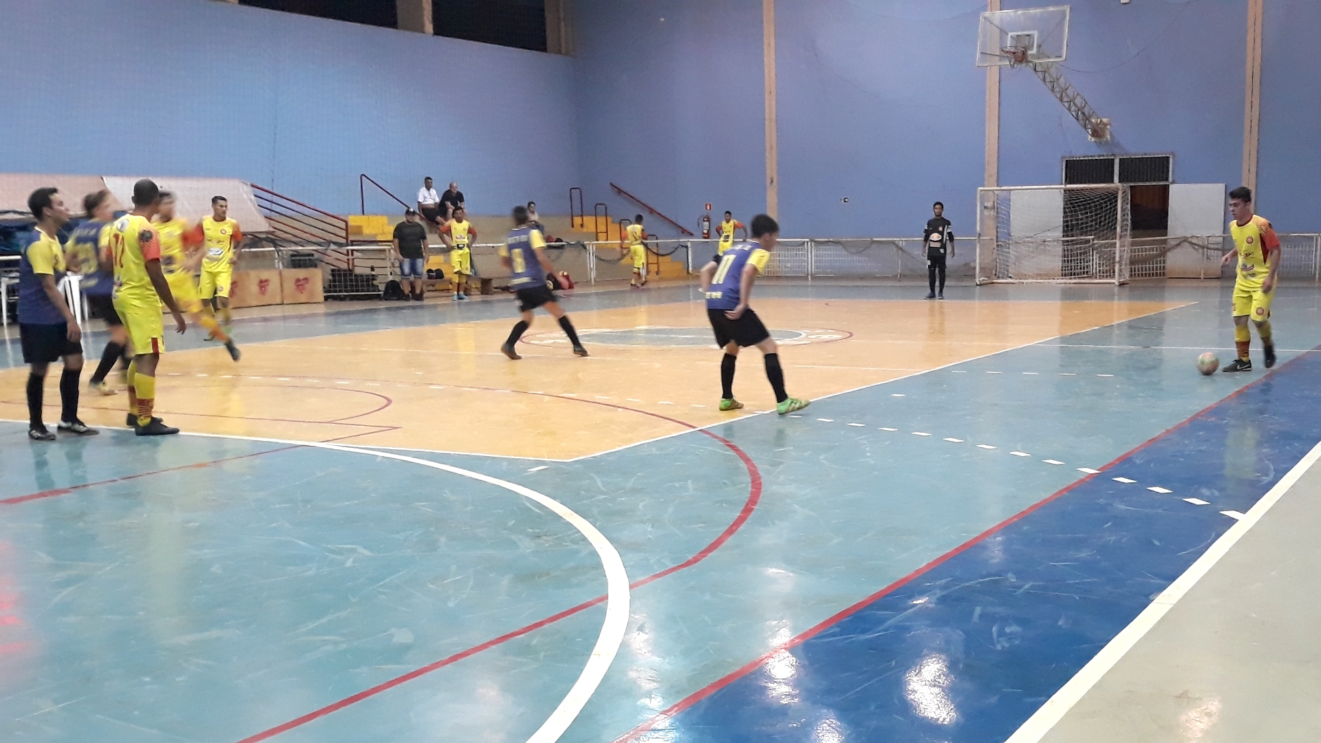 Torneio Futsal em Dourados se aproxima de fases finais