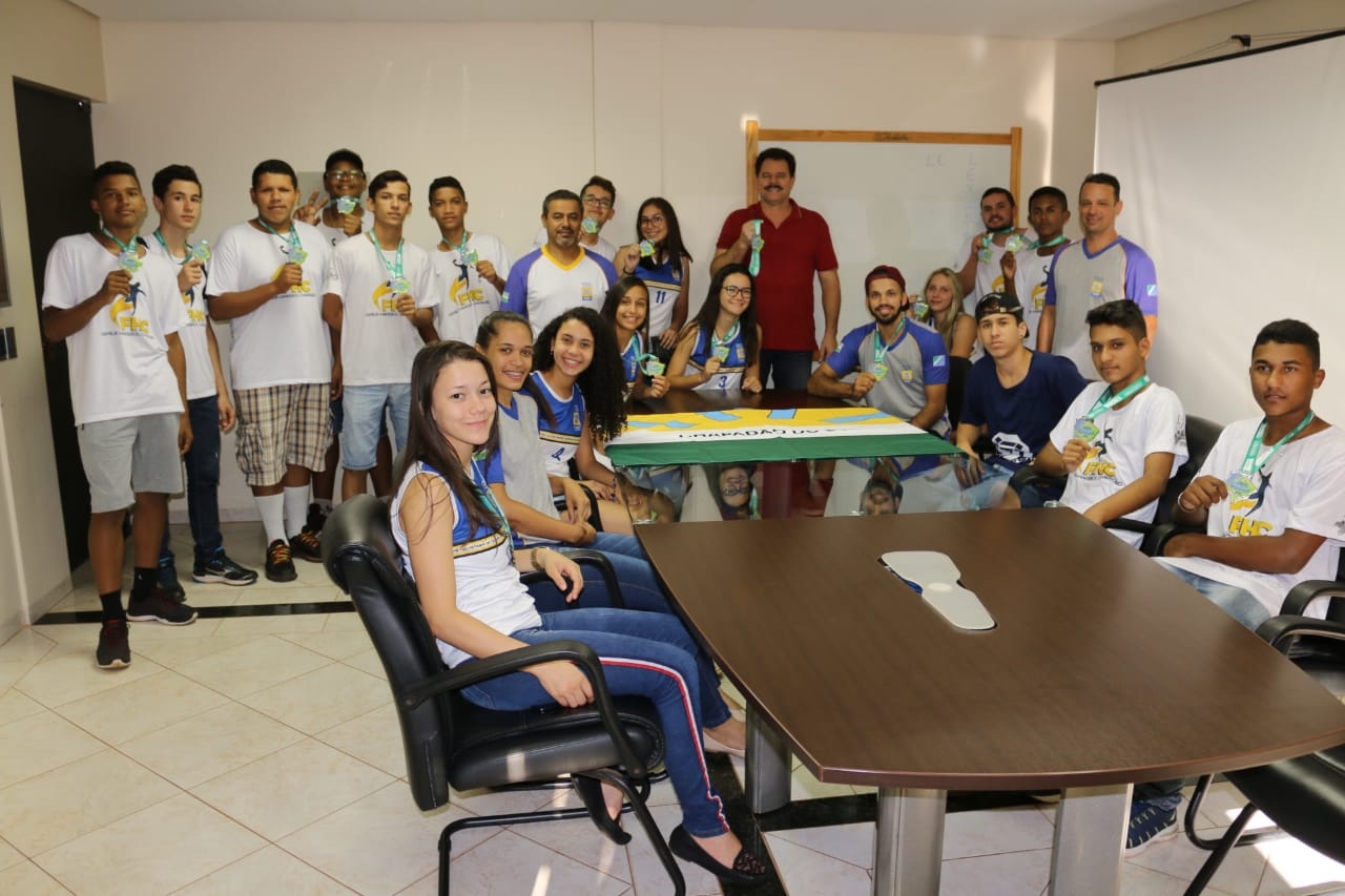Chapadão do sul conquista bons resultados em Jogos Escolares
