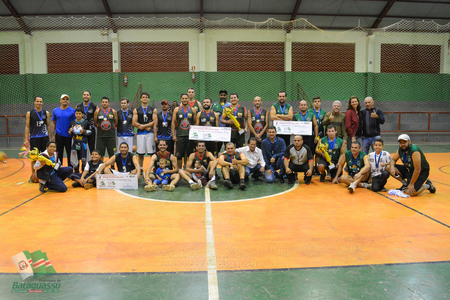 Equipe Master Clube vence Campeonato Municipal de Basquetebol Masculino