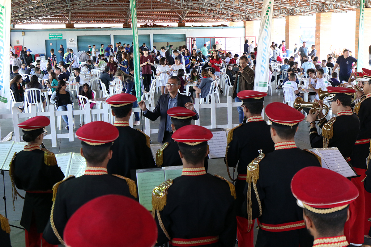 Cerimônia de abertura dá início à Copa dos Campeões ﻿em Três Lagoas