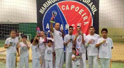 Atletas de Naviraí participaram do 5º Sul Brasileiro de Capoeira 
