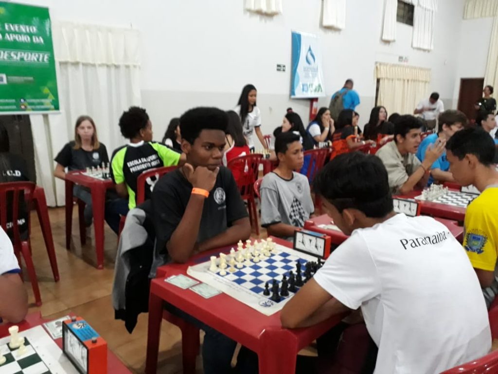 Equipe de Maracaju se destaca no Jogos da Juventude