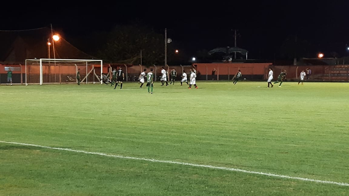 Urso se recupera e vence a primeira no Sub-15