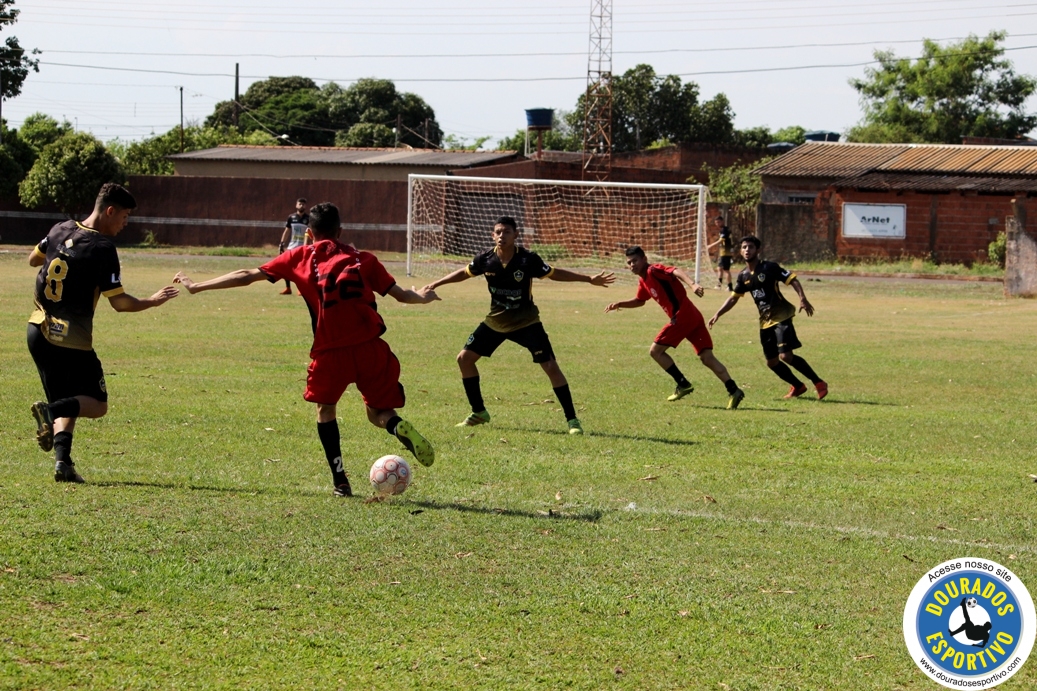 Copa Cachoeirinha prosseguiu com 3 jogos no domingo