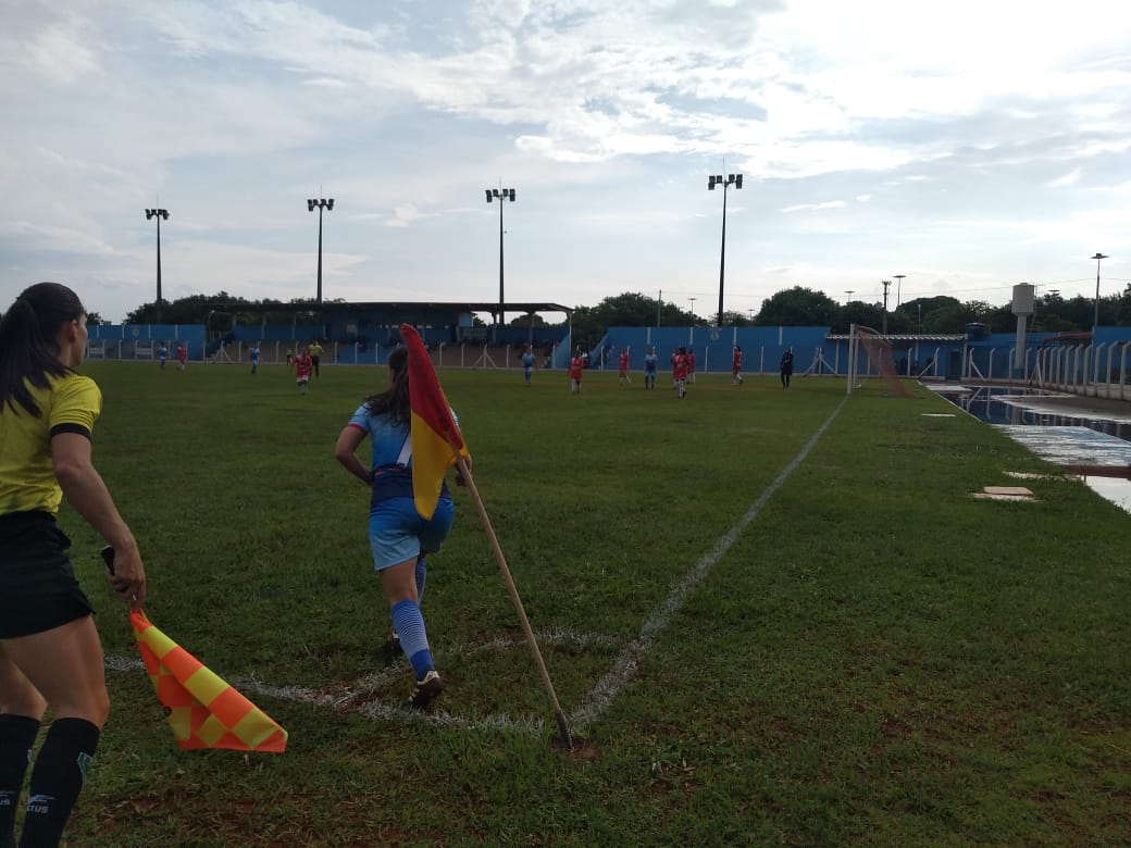 Aquidauanense goleia Maracaju e garante classificação no Feminino