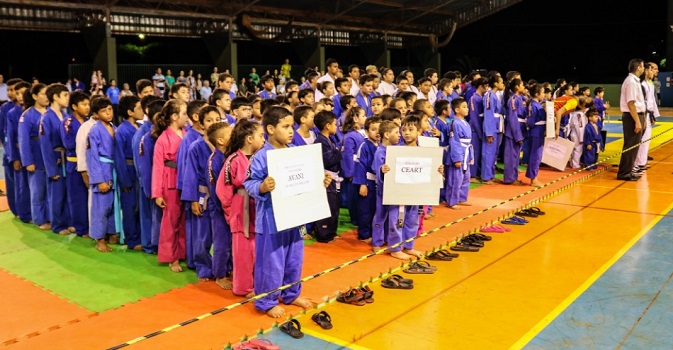 Escolas de Dourados participam do Festival de Judô do Clube Indaiá