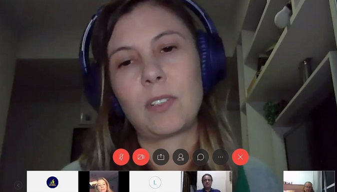 Apresentação de estudo científico movimenta Academia do Voleibol