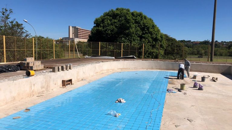 Piscinas voltam a ser atração em parques de Campo Grande