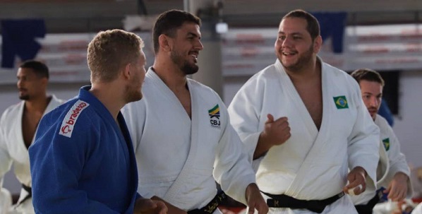 Seleção brasileira de judô fica mais um mês na Europa