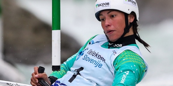 Ana Sátila conquista ouro inédito do Brasil na Copa do Mundo