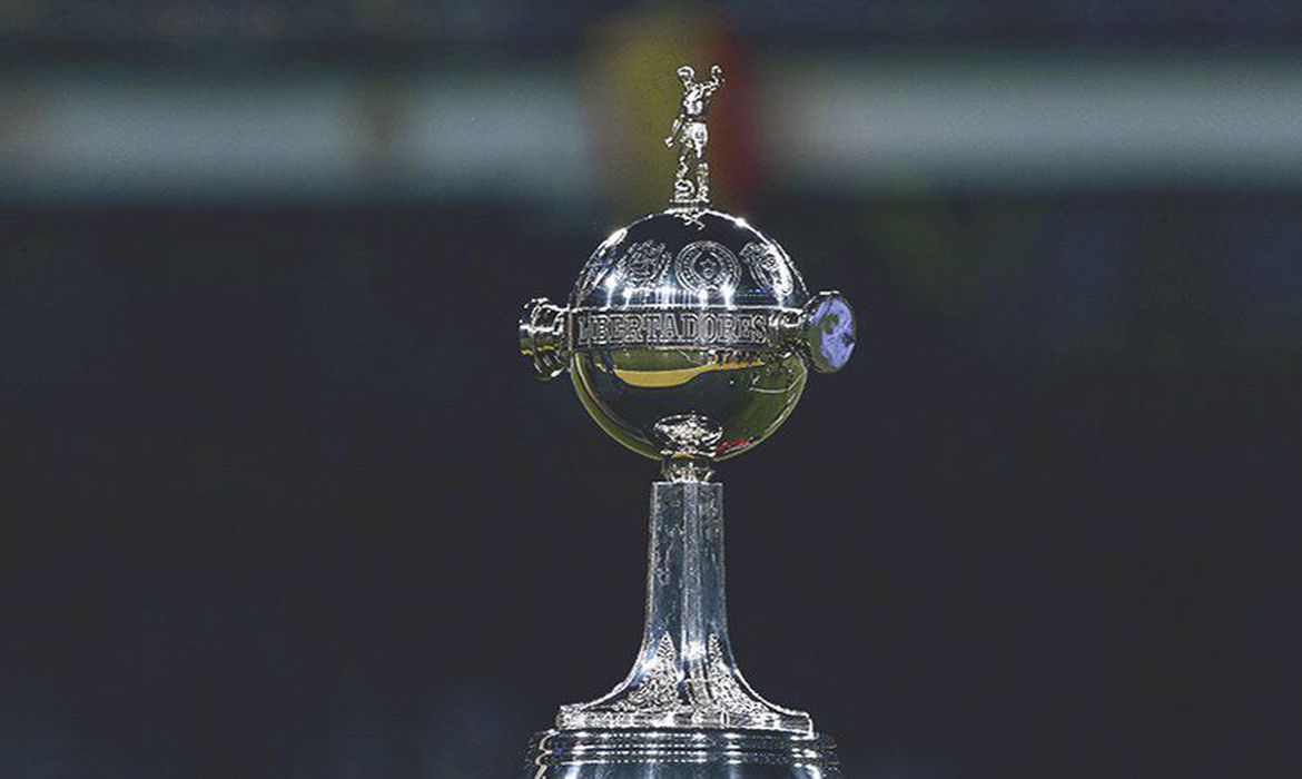 Brasil x Argentina é destaque do sorteio da Libertadores﻿
