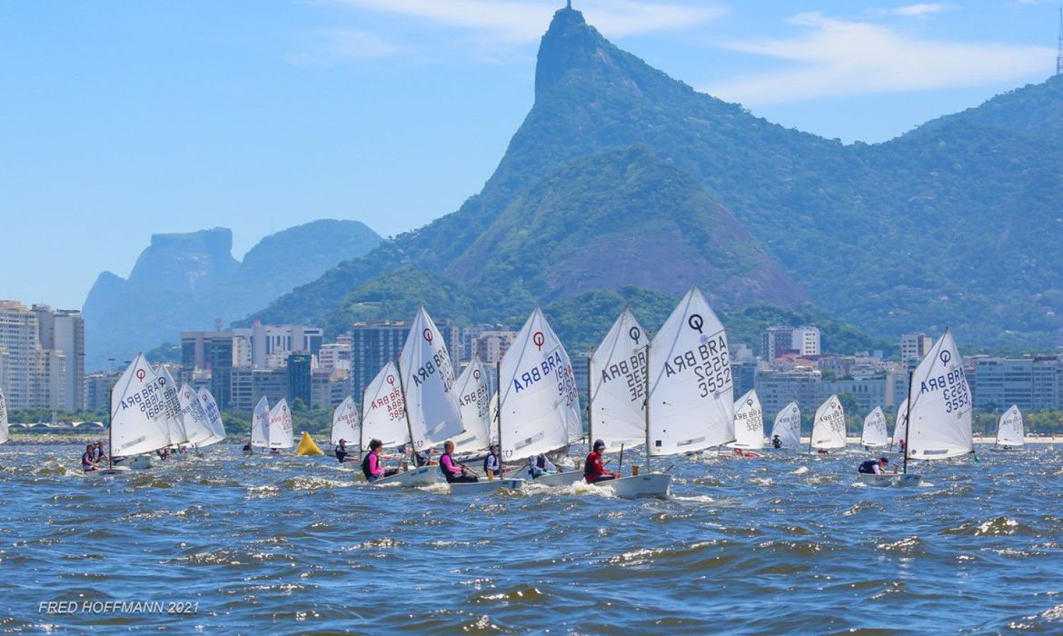 Brasileiro de Optimist define campeões de base da vela brasileira