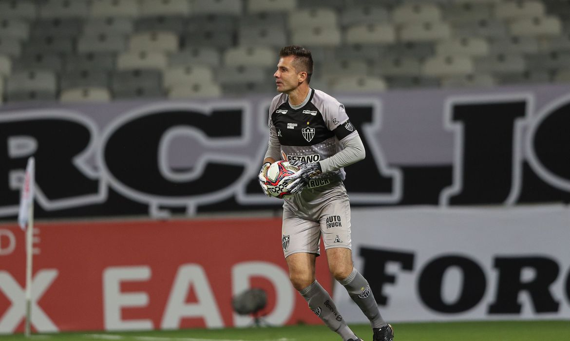 Atlético-MG derrota URT pelo Mineiro na despedida de Victor