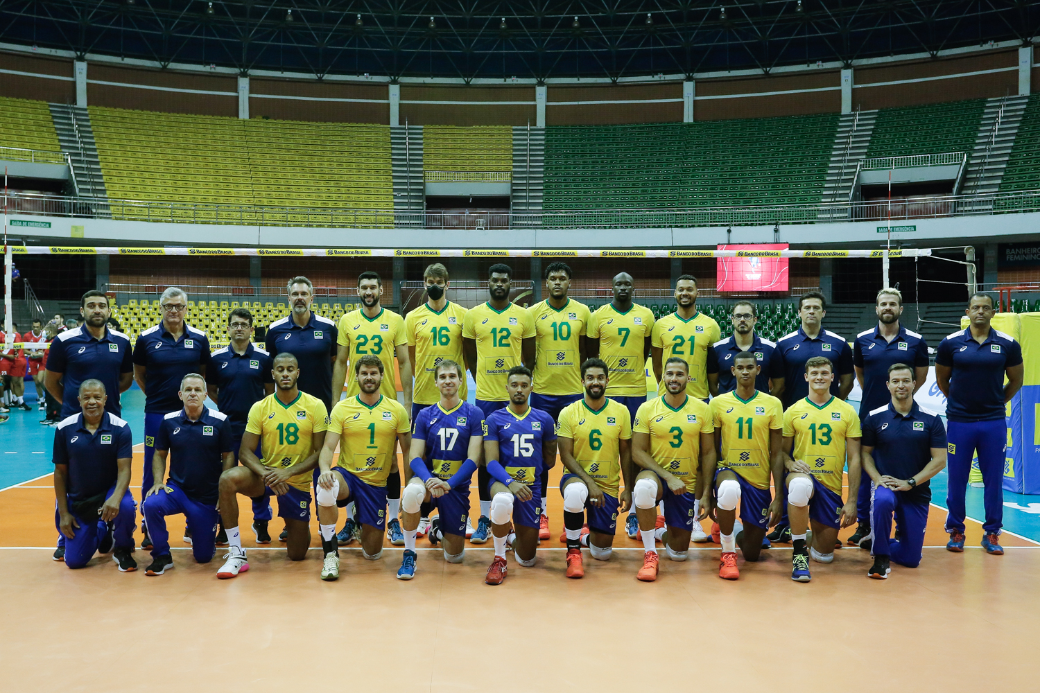 Sul-Americano Masculino: Brasil estreia com vitória sobre Peru