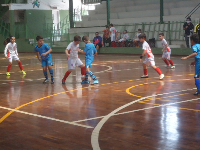 Sexta rodada da Copa Pelezinho de Futsal acontece neste sábado