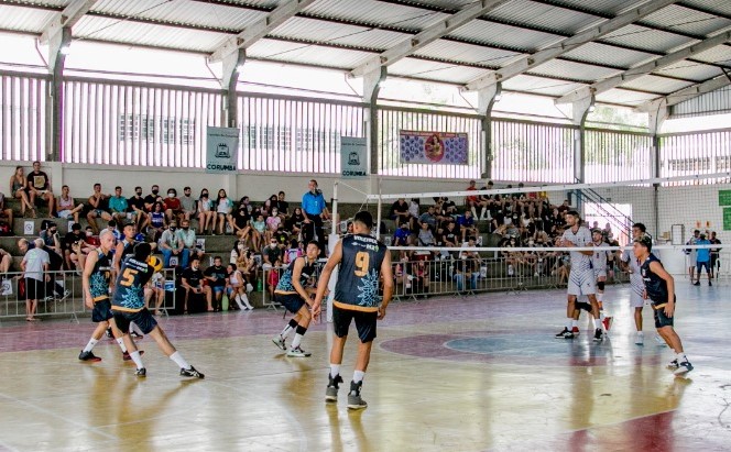 Ivinhema recebe jogos da LIGA MS de Voleibol