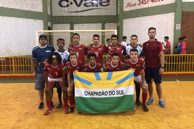 Futsal Sub-14 de Chapadão do Sul é vice-campeão em Itaporã/MS
