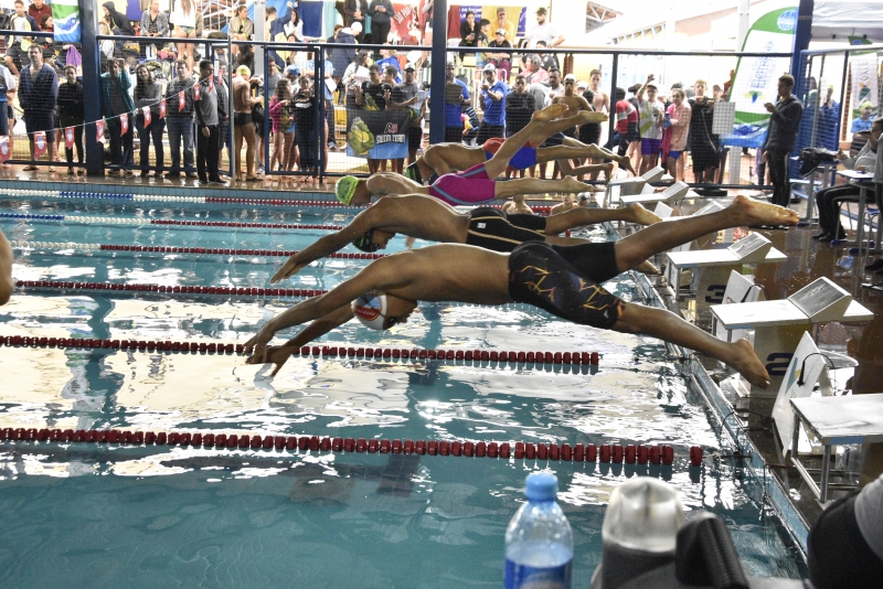 Natação de Costa Rica alcança 70 medalhas no Campeonato de Inverno