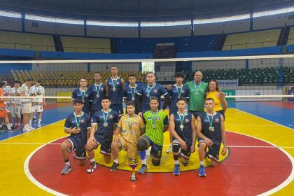 Equipe masculina de TL é campeã da XI Copa Pantanal de Voleibol