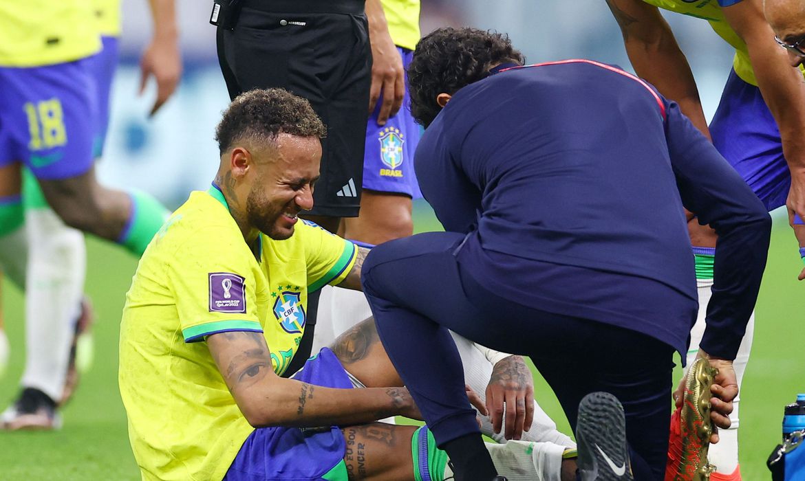 Copa do Catar: Neymar e Danilo estão fora do jogo contra a Suíça