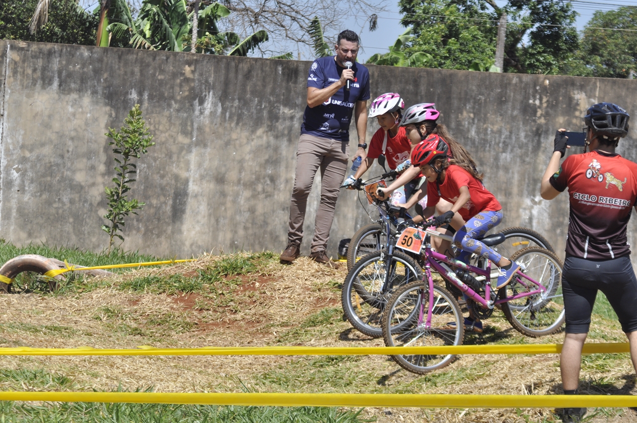 Parceria entre Governo e Sesc vai expandir o ciclismo escolar de base em MS