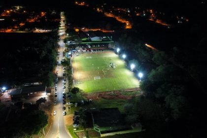 Prefeitura de TL inaugura Iluminação de Led em campo de futebol