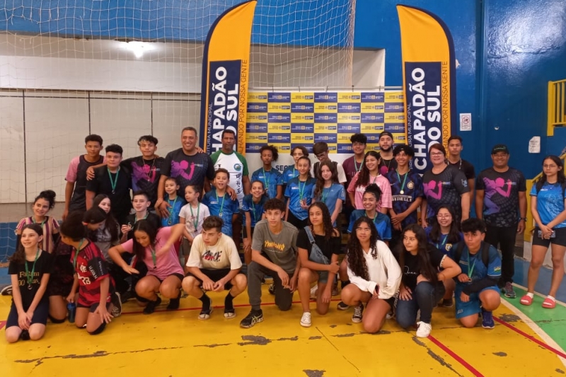 Chapadão do Sul realiza Festival ''Manchetão" de iniciantes no voleibol