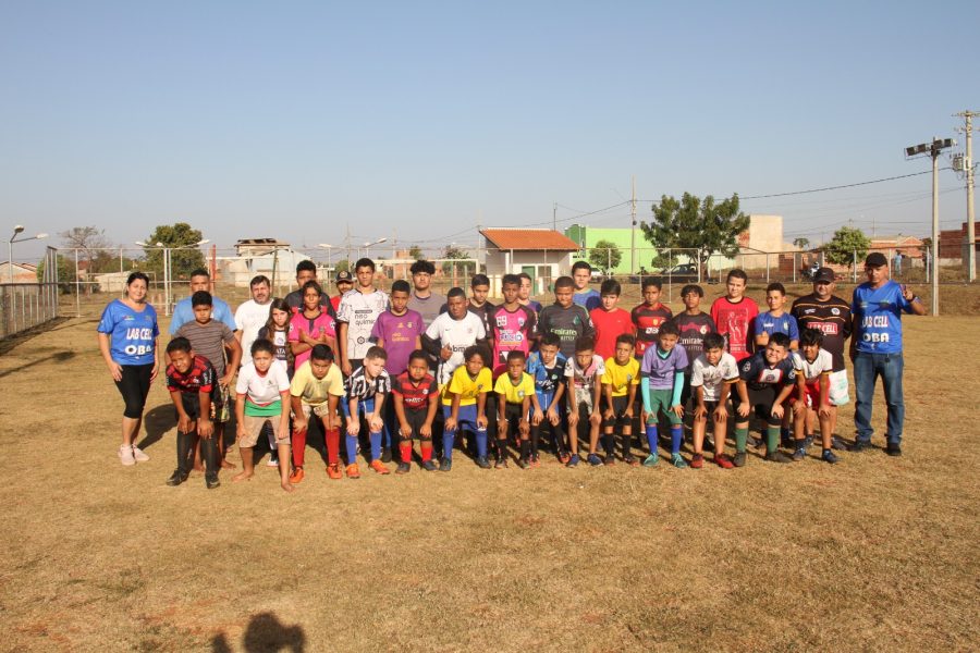 Prefeitura de Paranaíba realiza abertura de Escolinha de Futebol