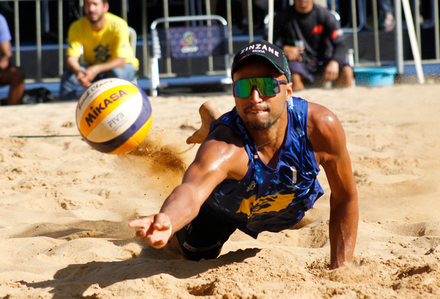 Arthur Mariano é campeão do Circuito Brasileiro Vôlei de Praia 2023