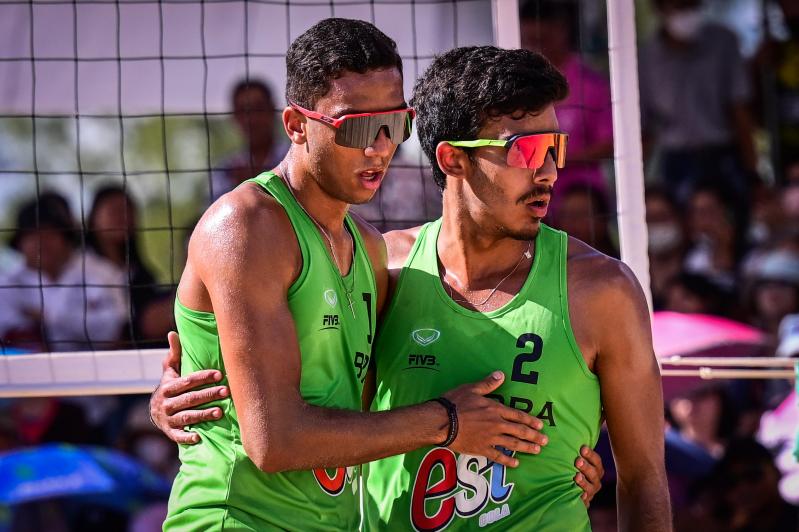 Pedro e Henrique ficam em quarto no Campeonato Mundial de vôlei de praia