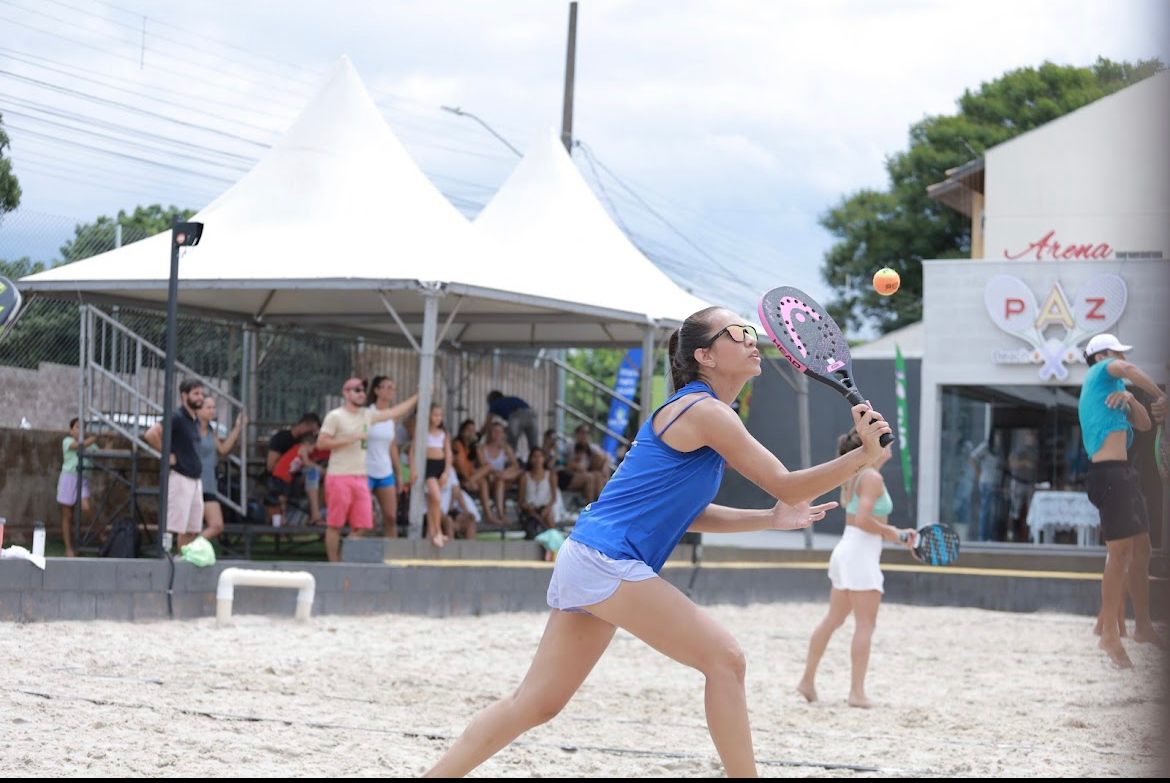 Torneio de beach tennis nacional agitou o fim de semana na capital