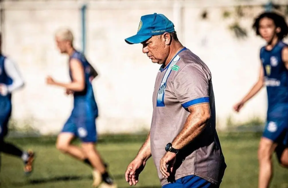 Aquidauanense tem 21 jogadores contratados e deve receber mais três