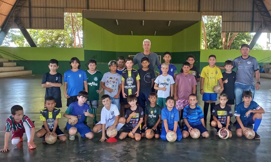 Escolinha de Futsal de Paranaíba está de volta