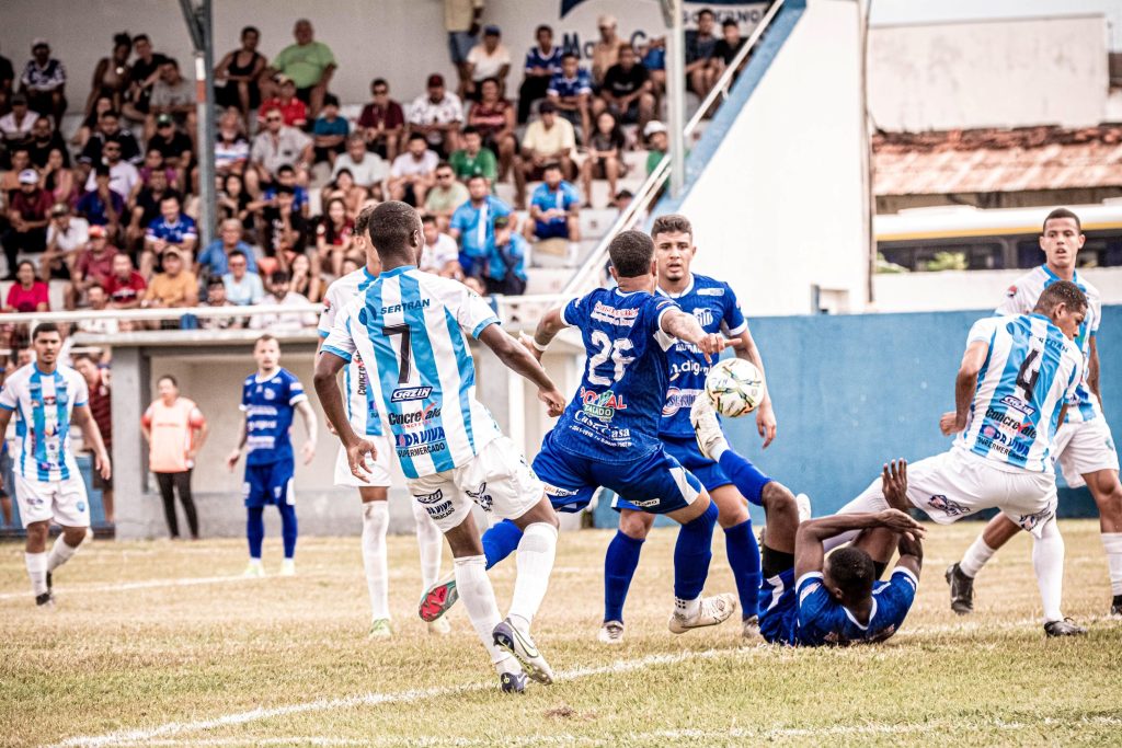 Aquidauanense vence Ivinhema e assume liderança isolada do Grupo B