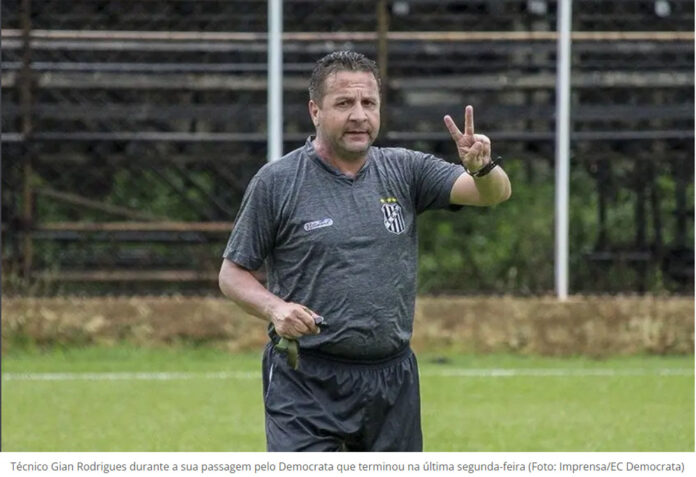 Gian Rodrigues é o novo técnico do Costa Rica para sequência do Estadual