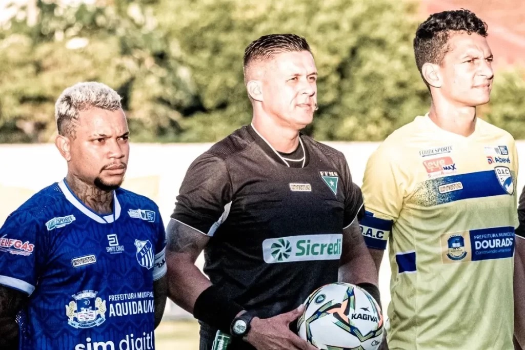 Arbitragem para rodada de volta da semifinal do Estadual