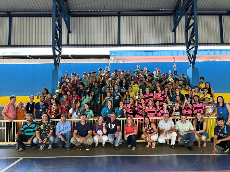Jogos Escolares de Costa Rica premiam vencedores do Handebol
